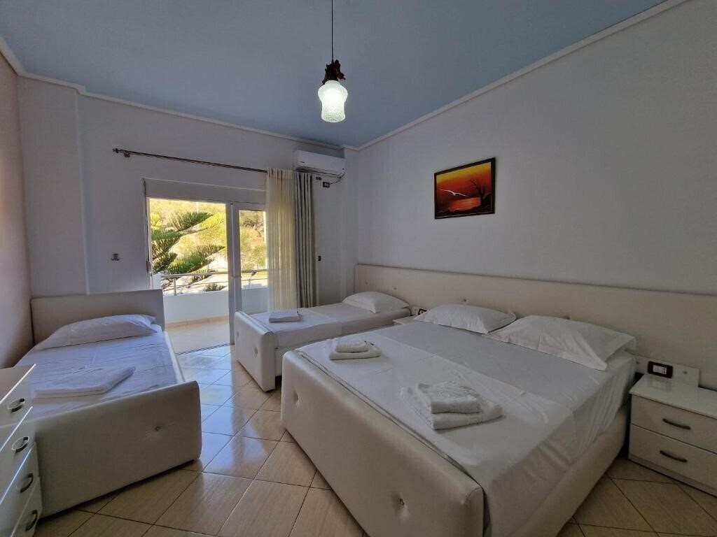 Апартаменты Artur 3*