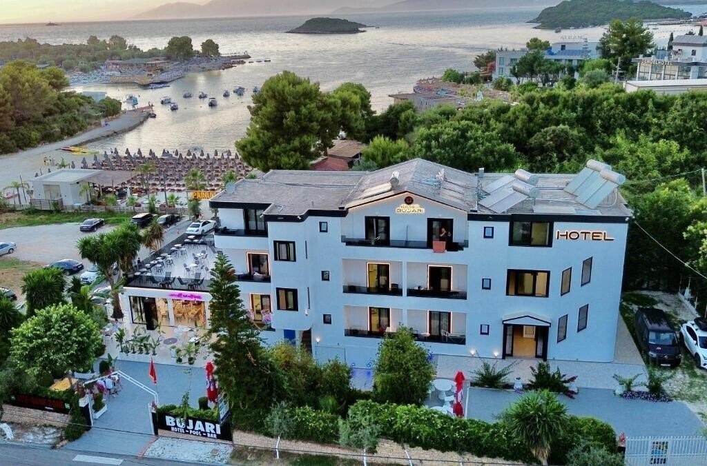 Панорама Hotel Vila Park Bujari 3*