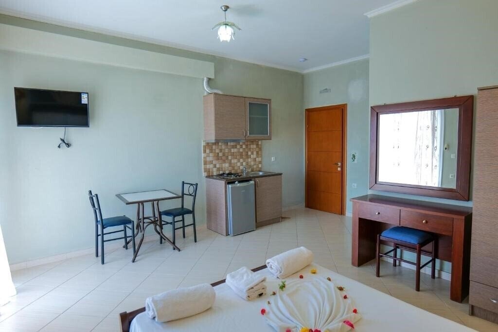 Фотография Hotel Chris 2*