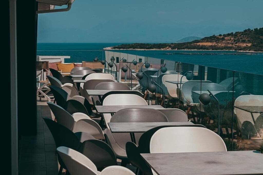 Панорама Bianco Hotel 4*