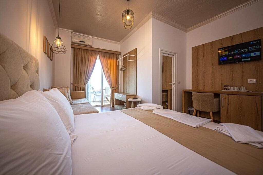 Территория Hotel Murati 4*