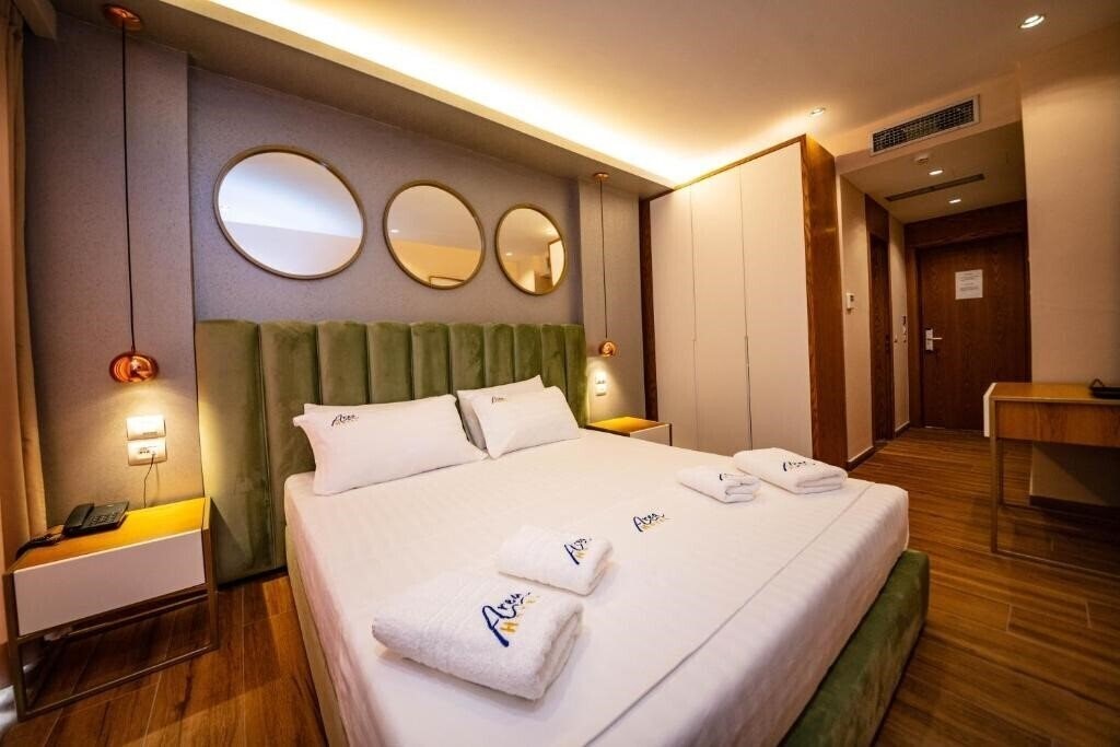 Готель Hotel Area 4*