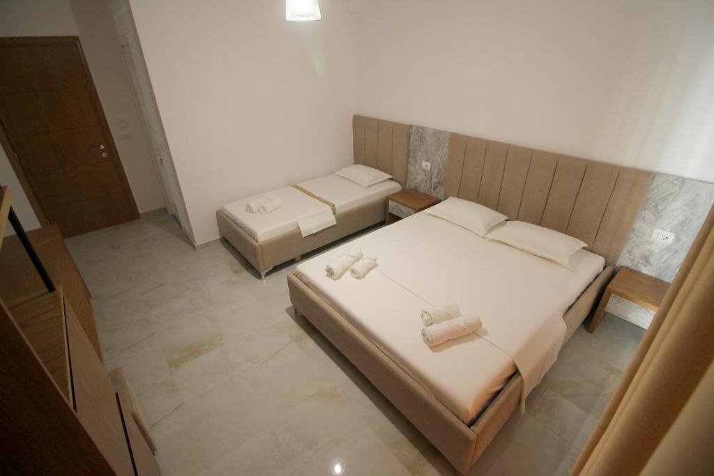 Панорама Four Island 3*