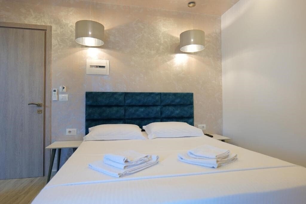 Панорама Hotel Kuburi (ex. Kuburi Hotel ) 4*