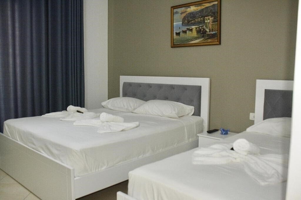 Территория Guest house Kreshta 3*