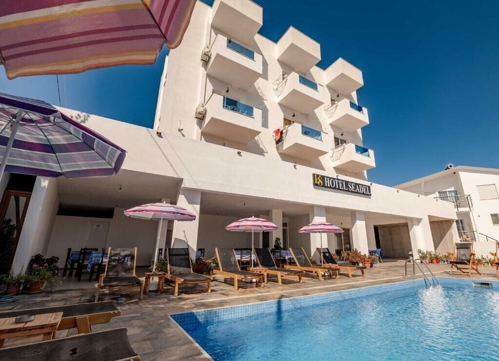 Отель Hotel Seadel 3*