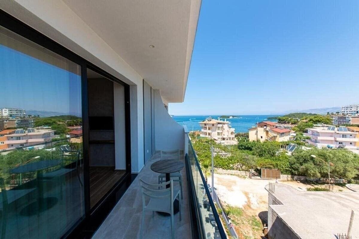 Апартаменты Hotel Utopia 3*