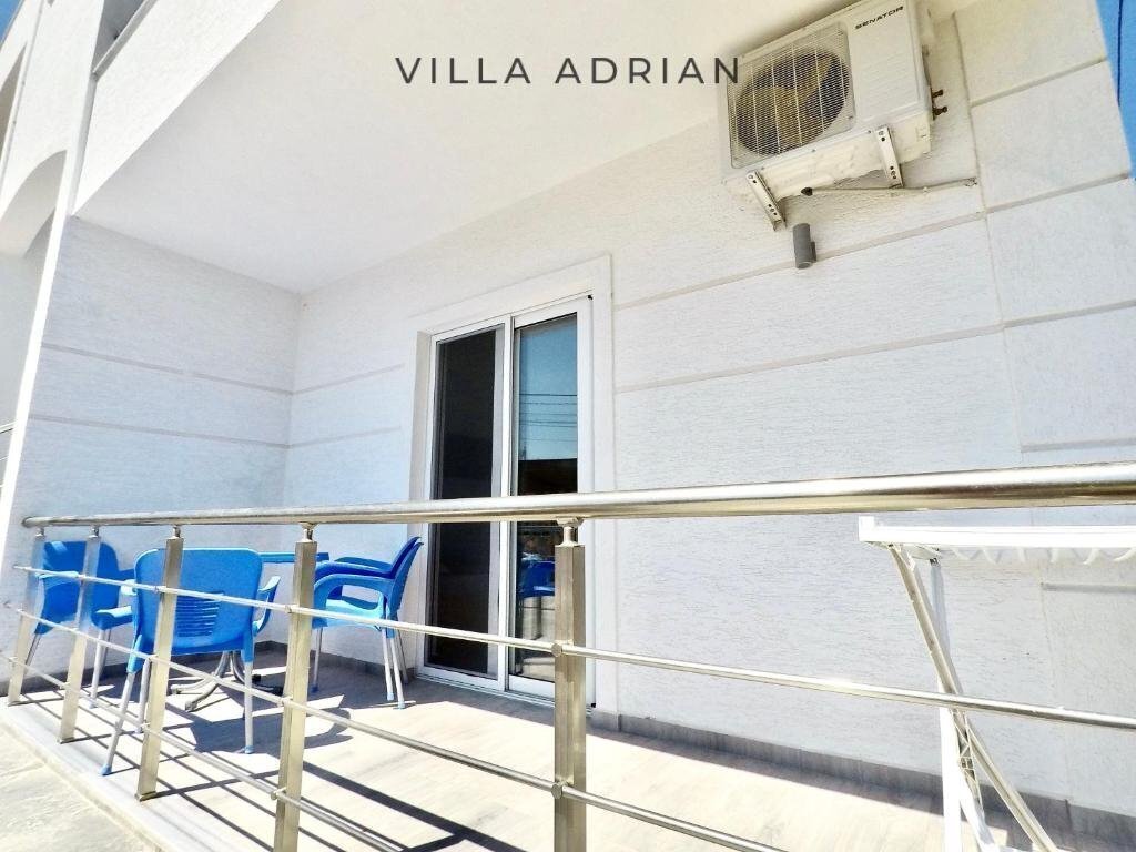 Територія Vila Adrian 4*