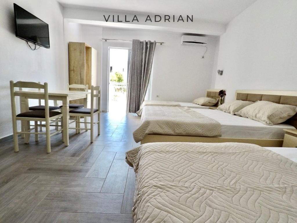 Апартаменти Vila Adrian 4*