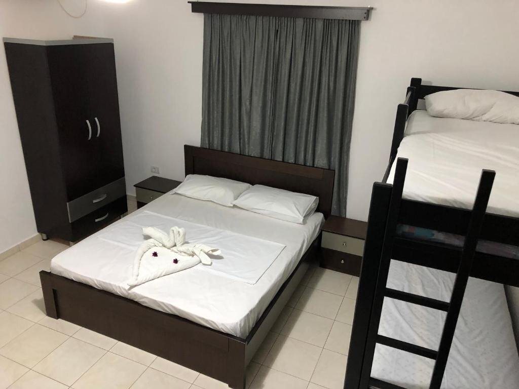 Вид Agim Caca Apartments (ex. Agim Caca Apartments & Studios) 3*