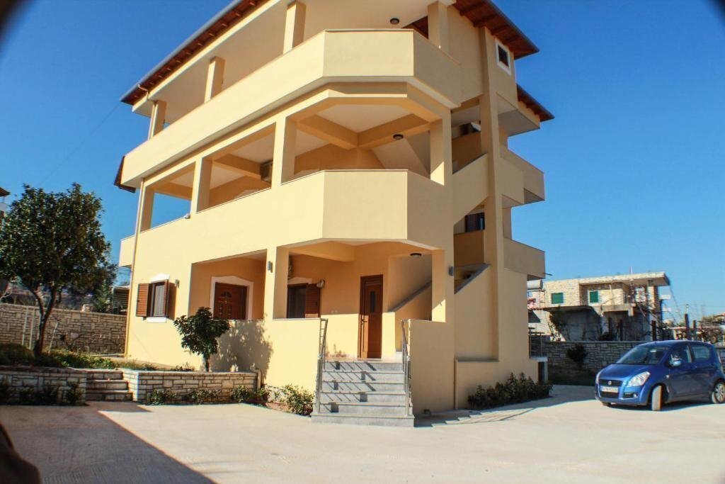 Готель Vila Landi апартаменты