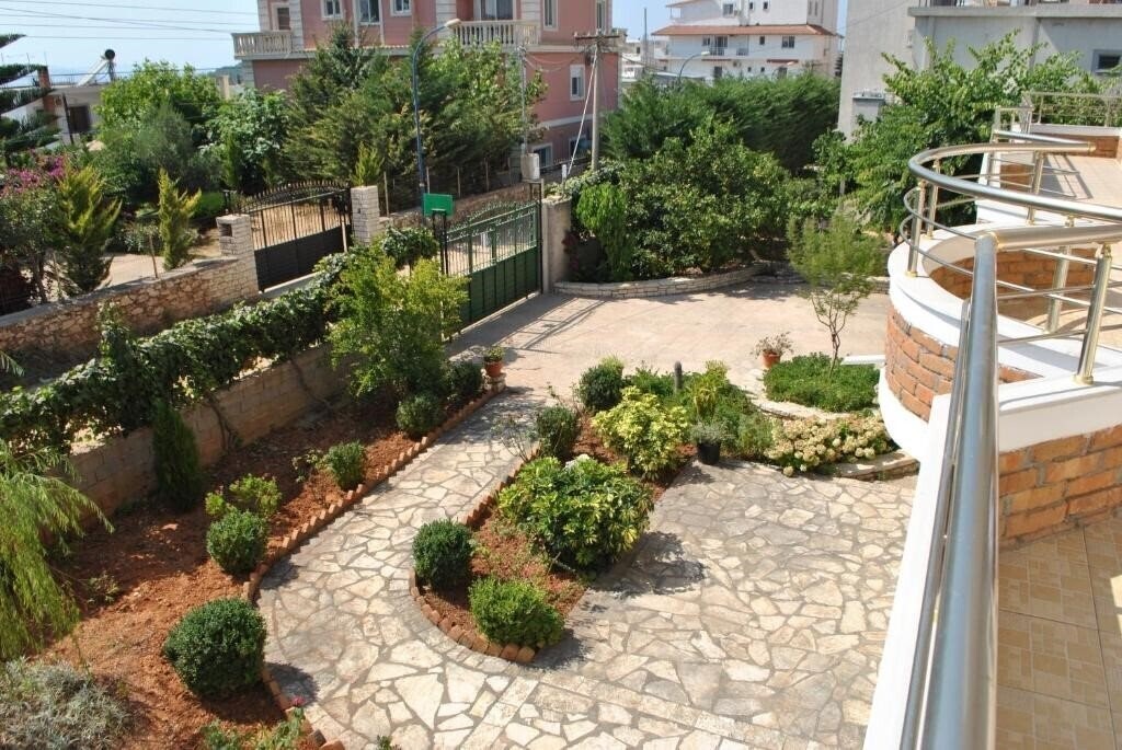 Вид Apartments Violeta апартаменты