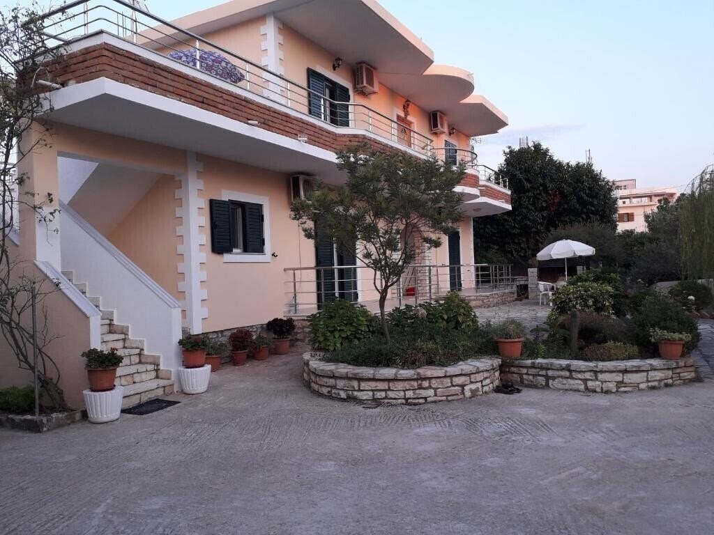 Апартаменты Apartments Violeta апартаменты