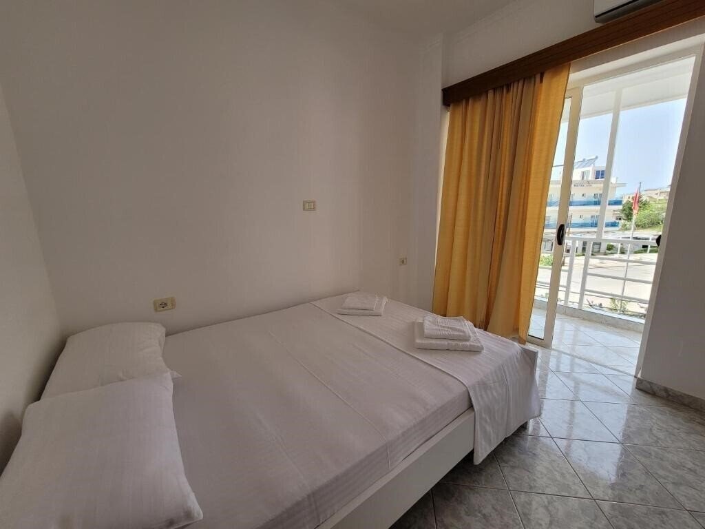 Панорама Gjordeni Apartments 3*