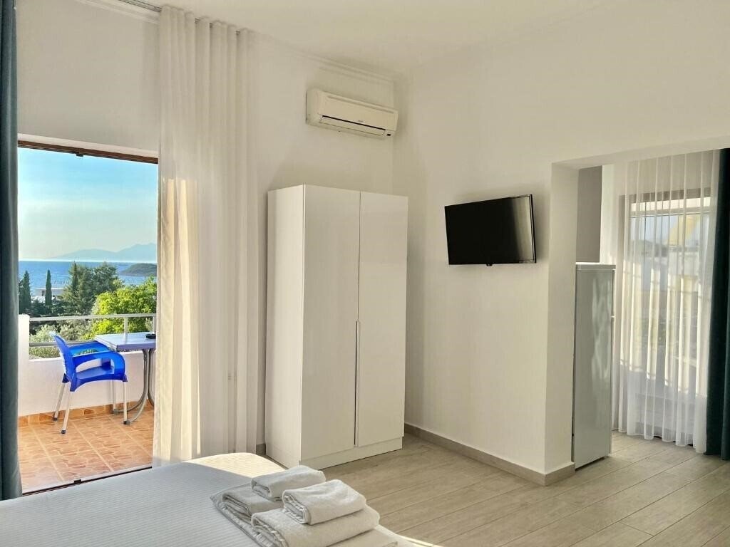 Вид Dine Hotel (ex. Dine Apart, Apartments Dine) 3*