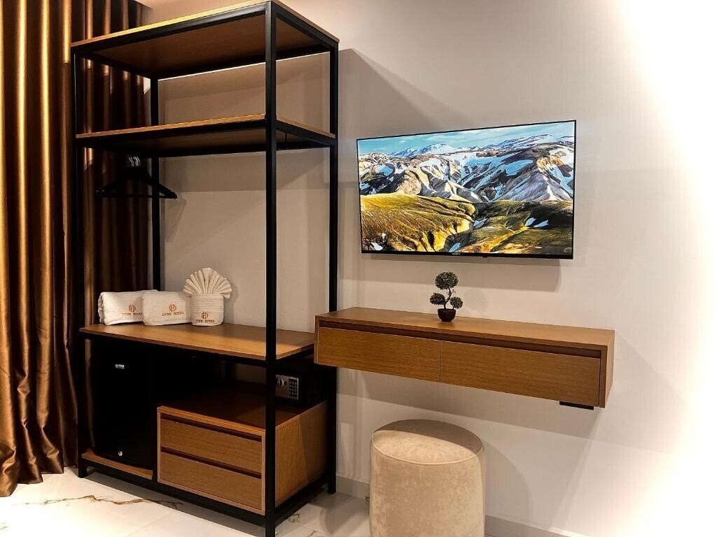 Панорама Dine Hotel (ex. Dine Apart, Apartments Dine) 3*