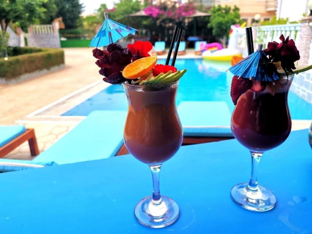 Вид Enad Apartments 3*