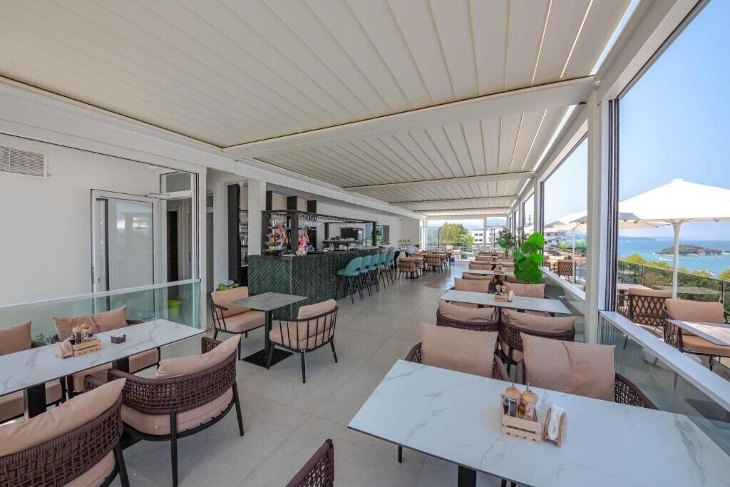 Панорама L'Amo Del Mare 4*