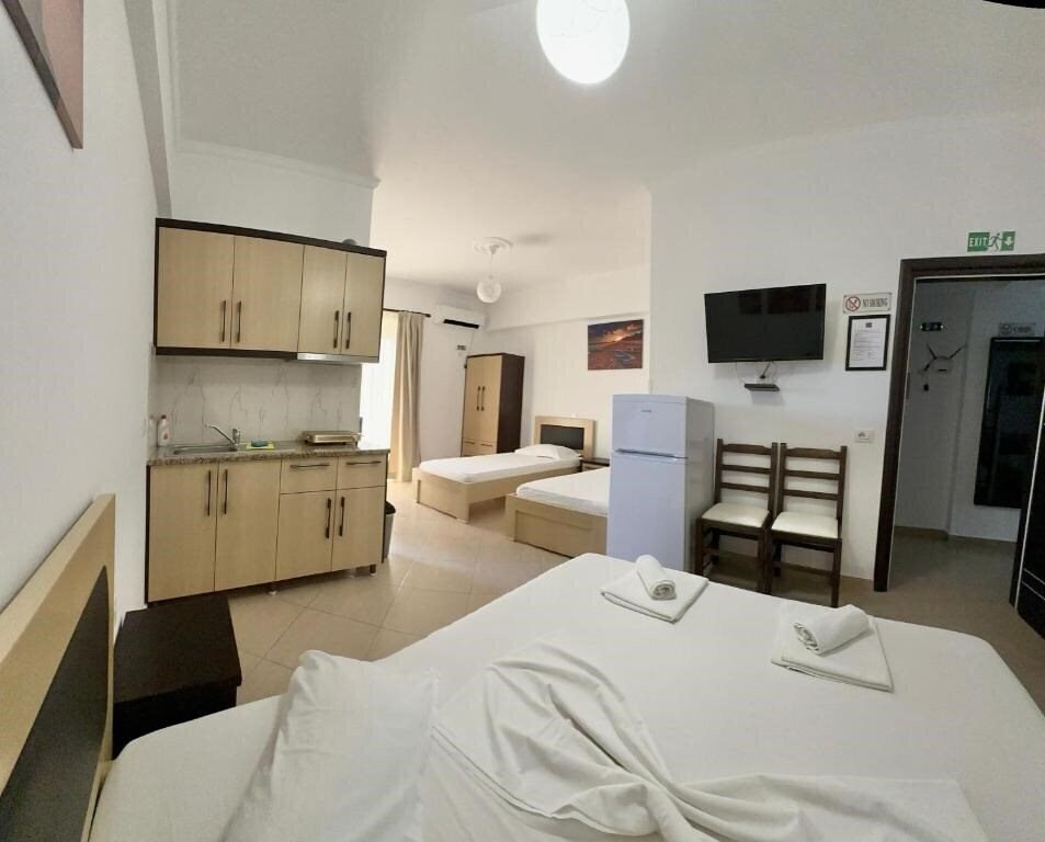 Панорама Visi Apartments 3*