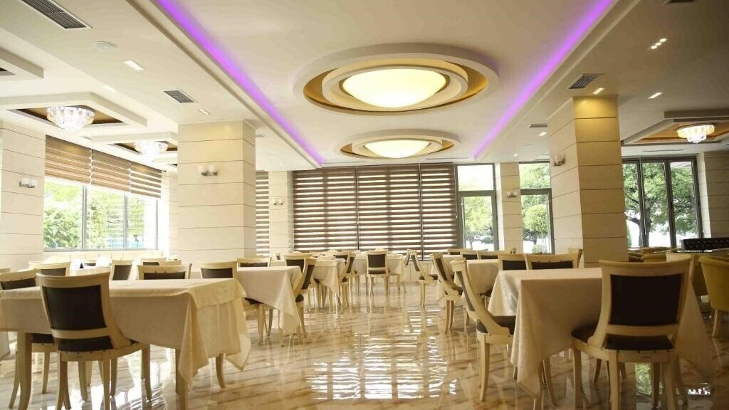 Территория Pogradeci 4*