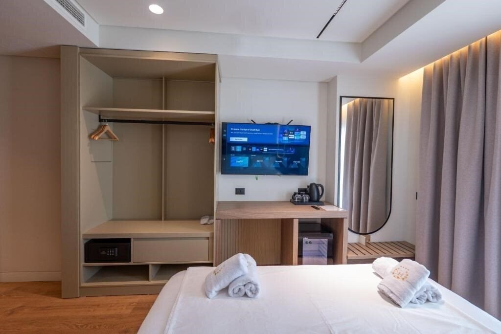 Апартаменты Grand Blue Aparthotel (ex. Grand, Riviera Apartments ) 3*