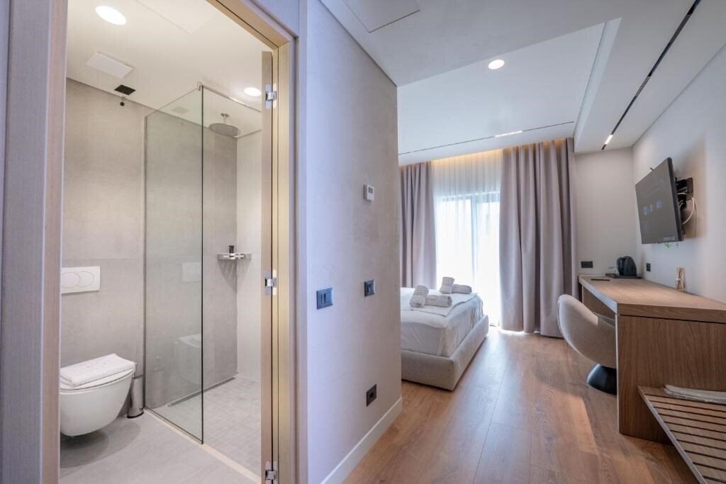 Панорама Grand Blue Aparthotel (ex. Grand, Riviera Apartments ) 3*