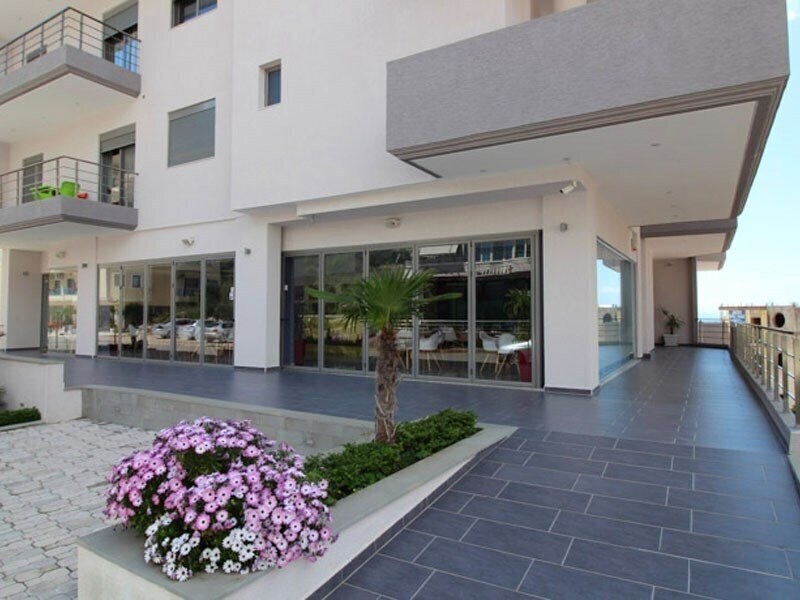 Отель Aler Luxury Apartments Saranda 4*