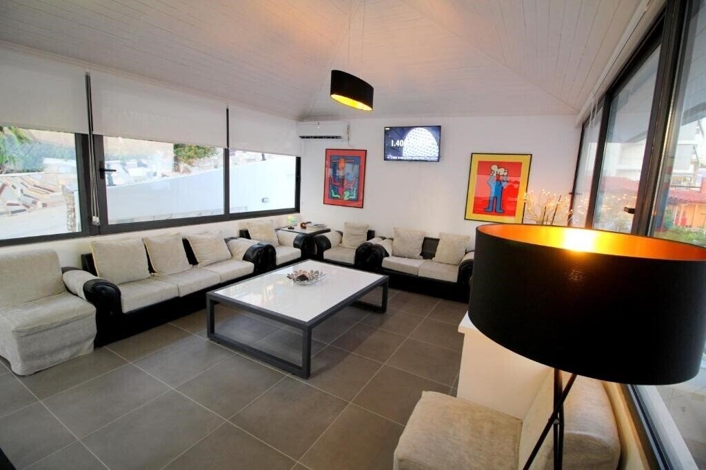 Панорама Olympia Hotel Saranda 3*