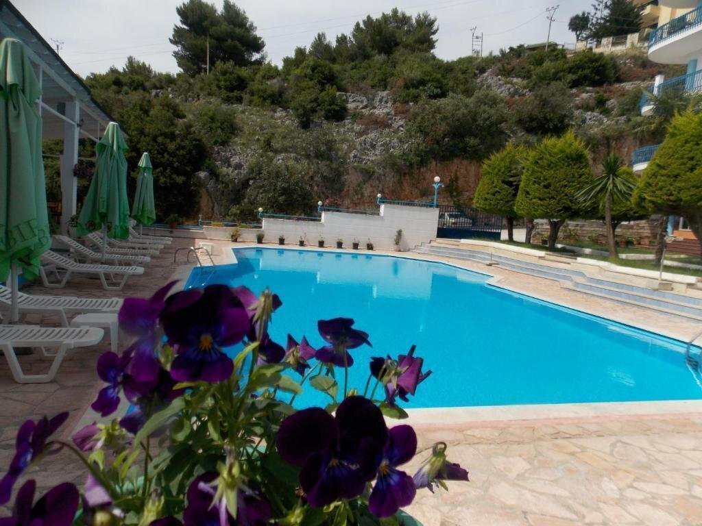 Територія Hotel Dea 3*