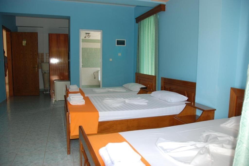 Панорама Hotel Dea 3*
