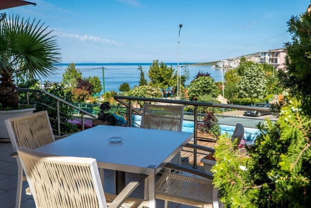 Апартаменты Oasis 4*