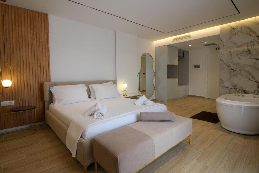 Апартаменты Hotel Julia 3*