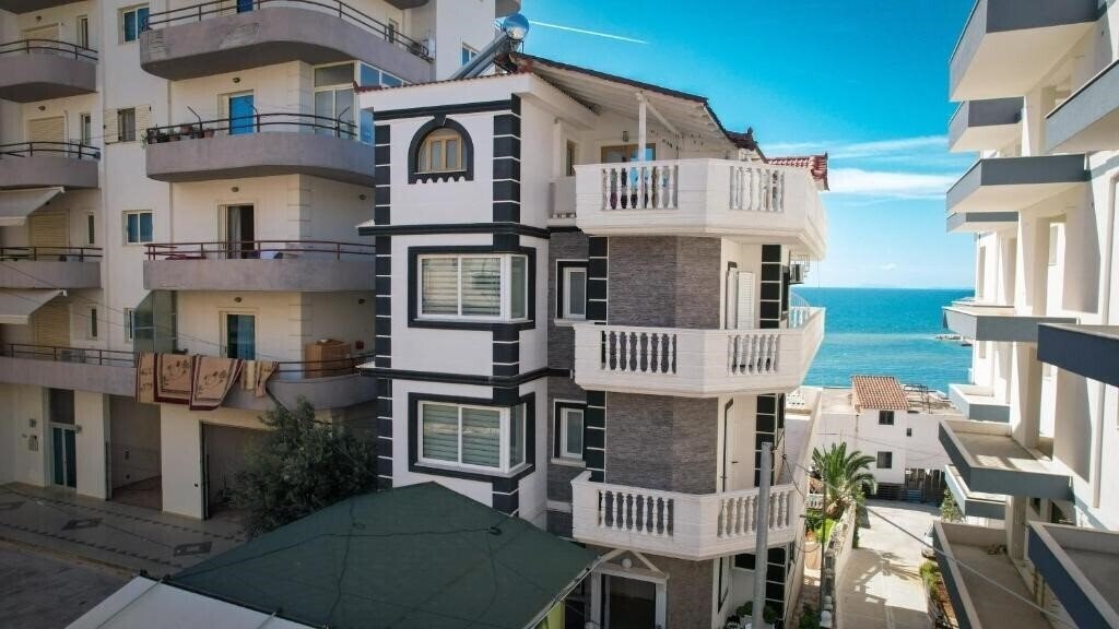 Отель Villa Xika 3*