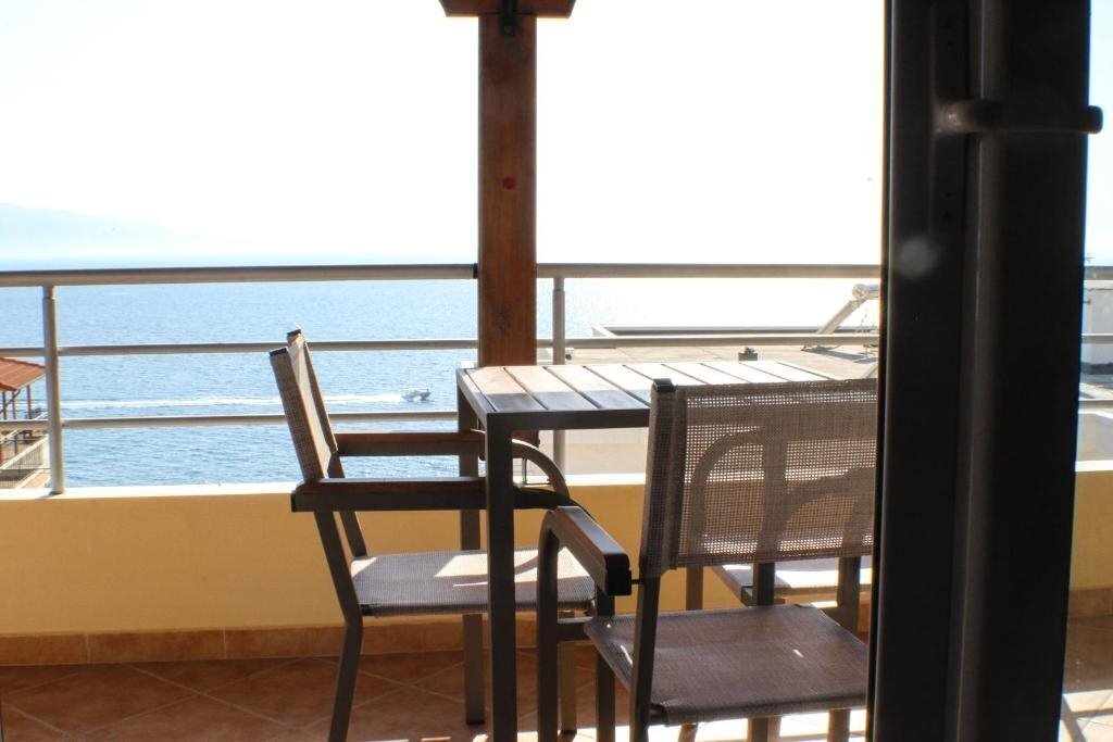 Вид Atlantis Apartments 3*