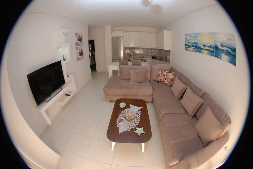 Территория White Deluxe Apartments 3*