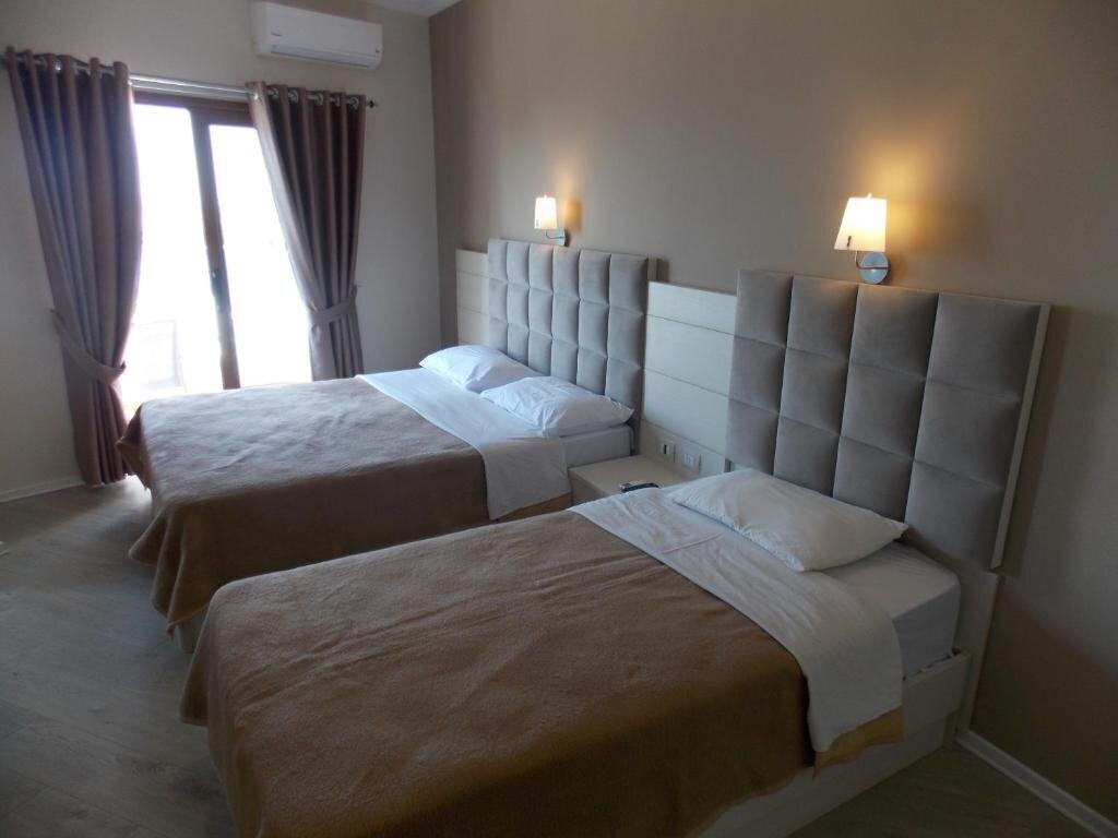 Фото Mediterrane 4*