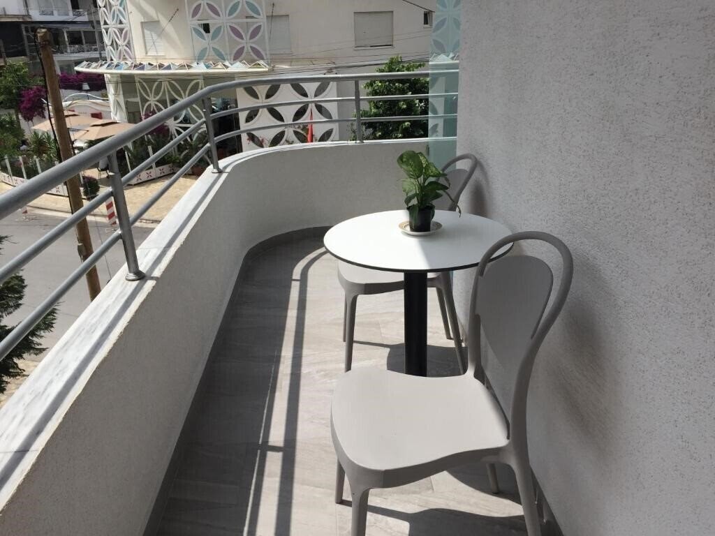 Вид Edina Guesthouse 3*