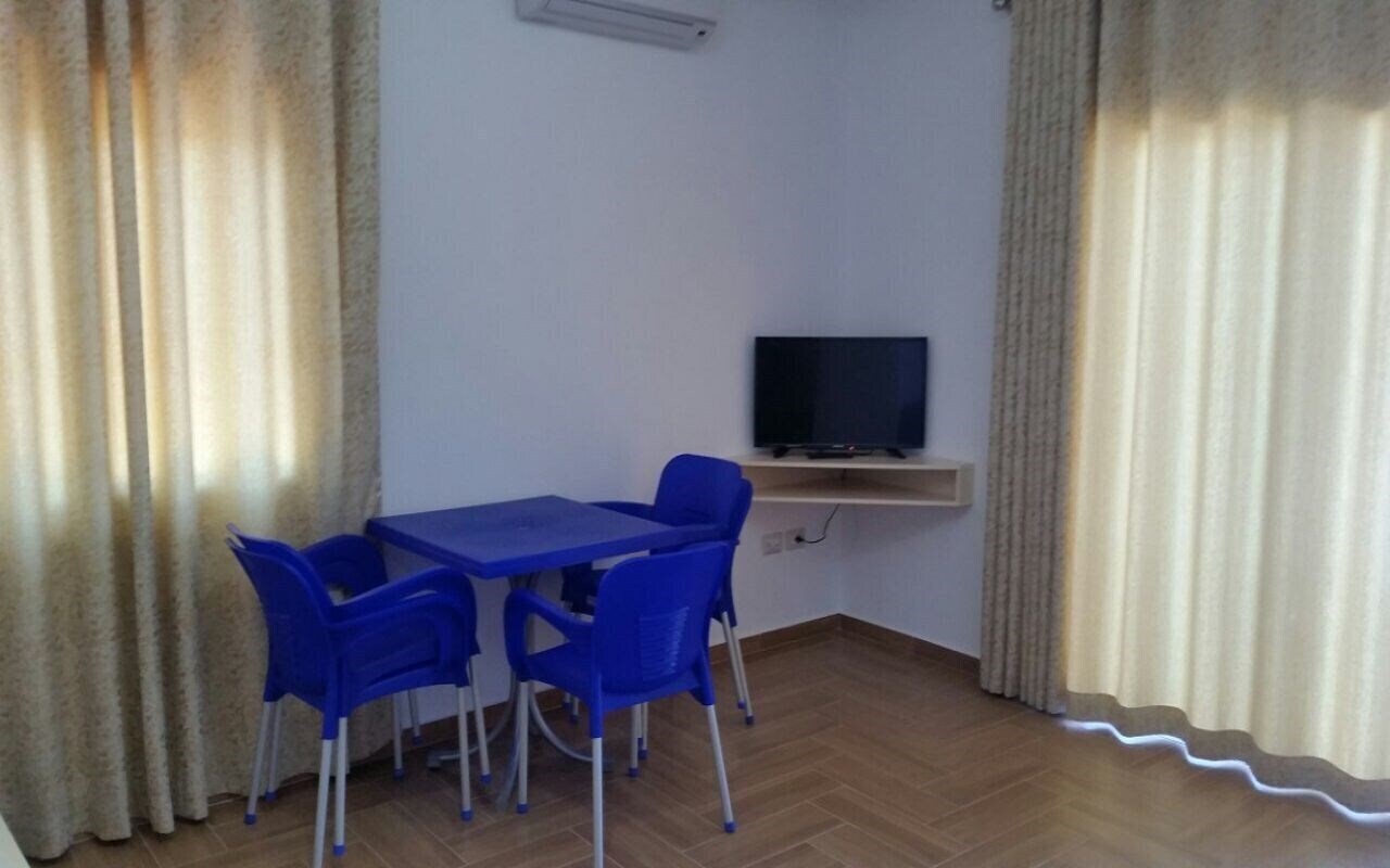 Панорама Aler Holiday Inn Saranda 4*