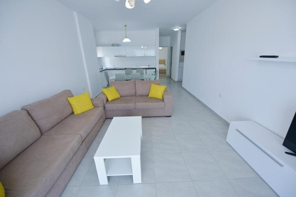 Апартаменти Miramare Saranda 4*