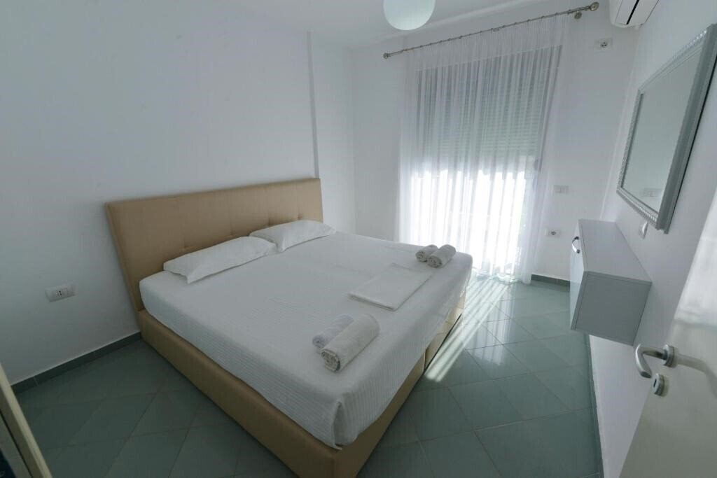 Вид Miramare Saranda 4*