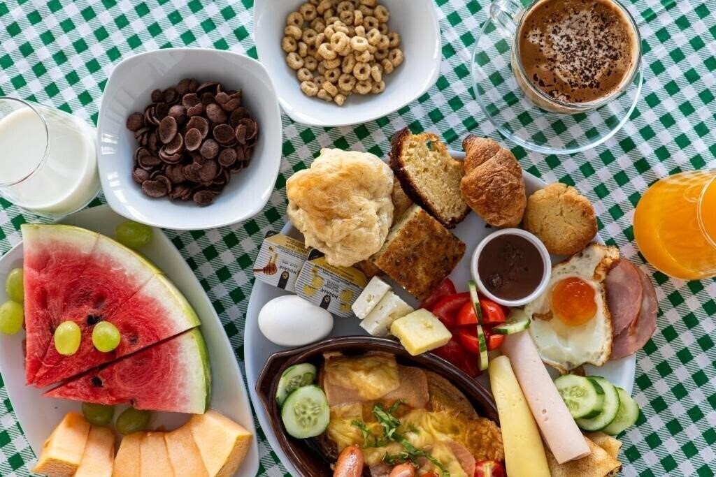 Картинка Arel Hotel (ex. Aler Hotel Saranda, Bora Bora) 4*