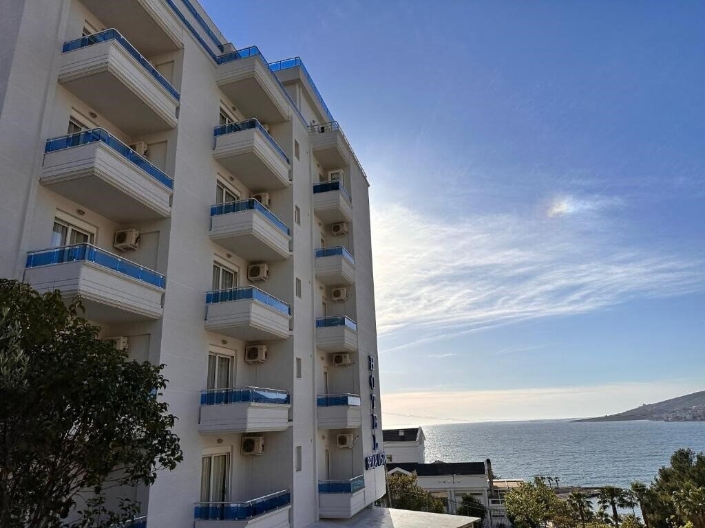 Фото Hotel Bella Vista (ex. Saranda Bella Vista Apartment) 3*