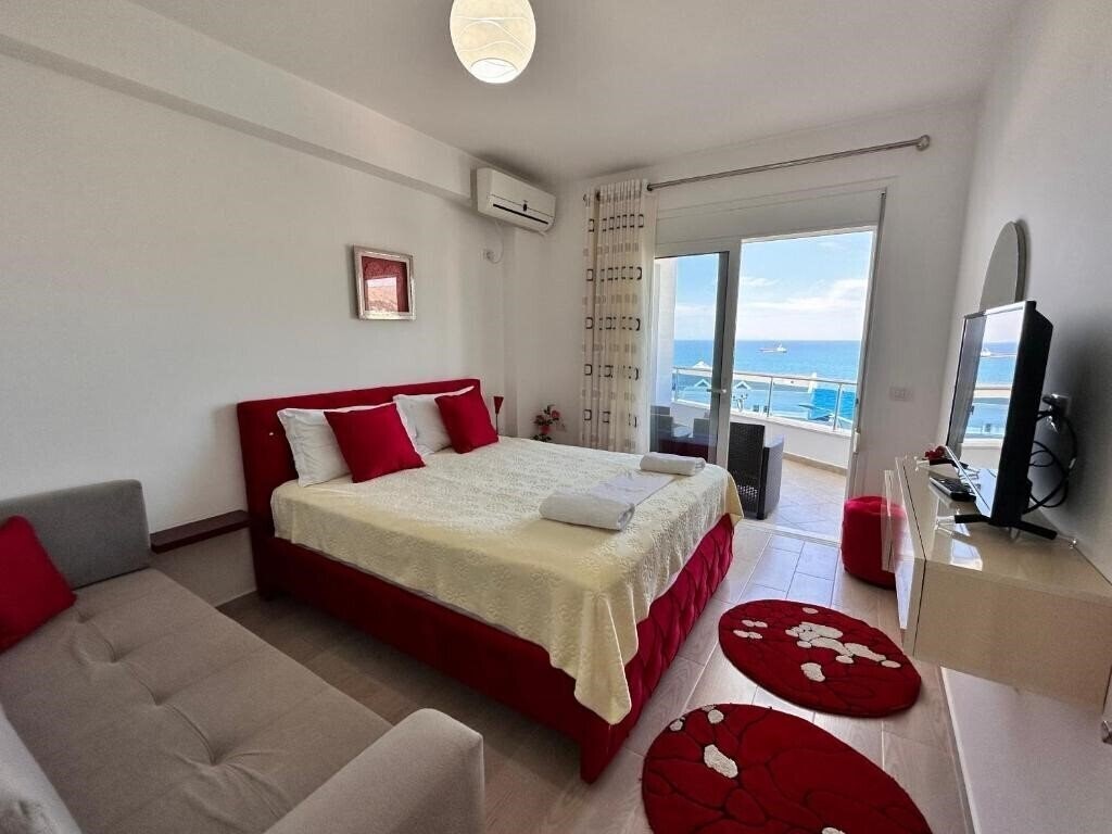 Фотографія Hotel Bella Vista (ex. Saranda Bella Vista Apartment) 3*