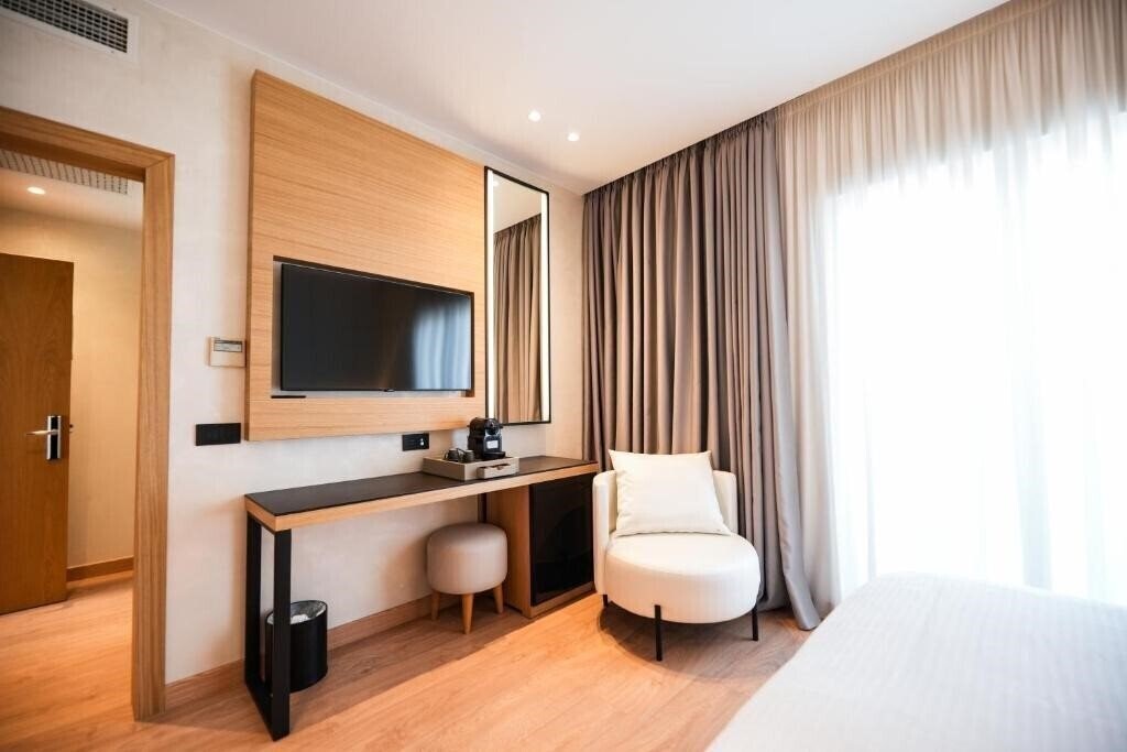 Территория Agimi & S Hotel 4*