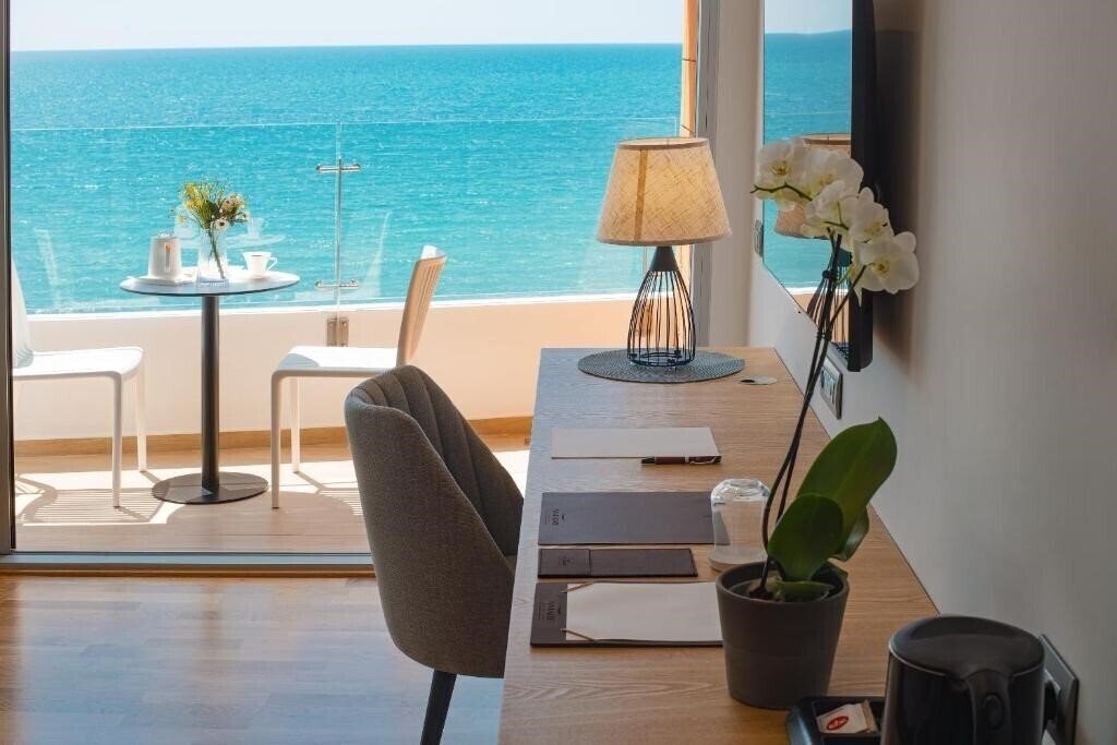 Апартаменти Amare Hotel 4*