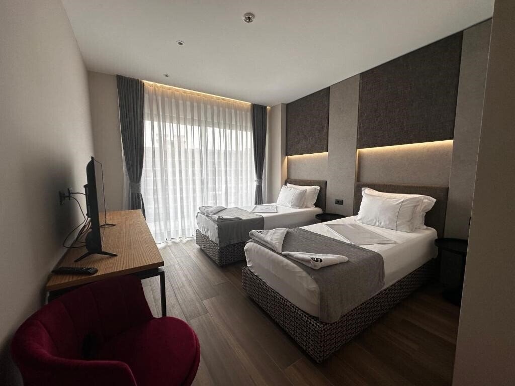 Территория Hotel Frojd Kune 4*