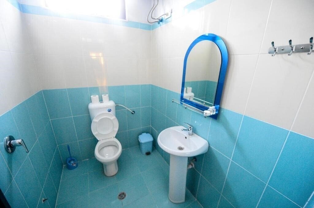 Территория Hotel Argenti Shkoder 3*