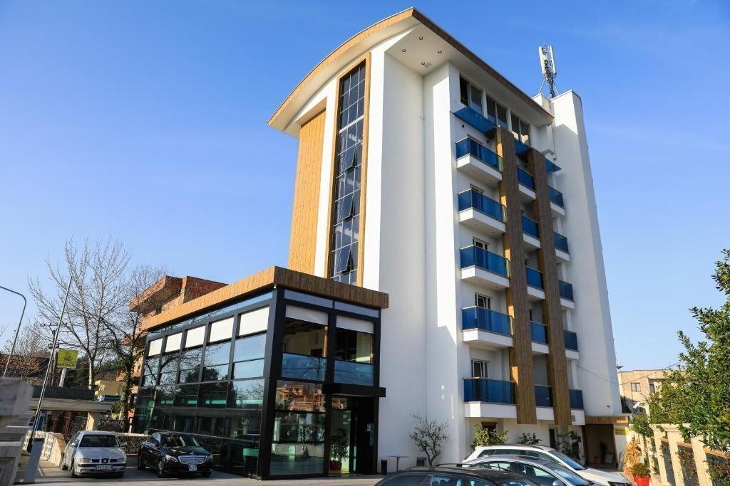 Готель White Dream Hotel 4*