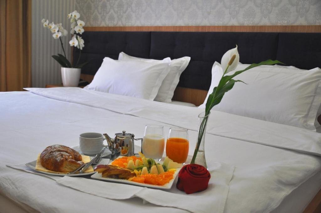 Фотографія White Dream Hotel 4*