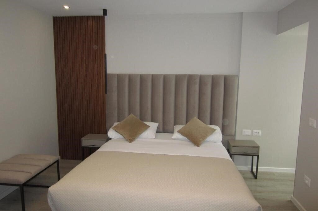 Территория Freddy'S Hotel 3*